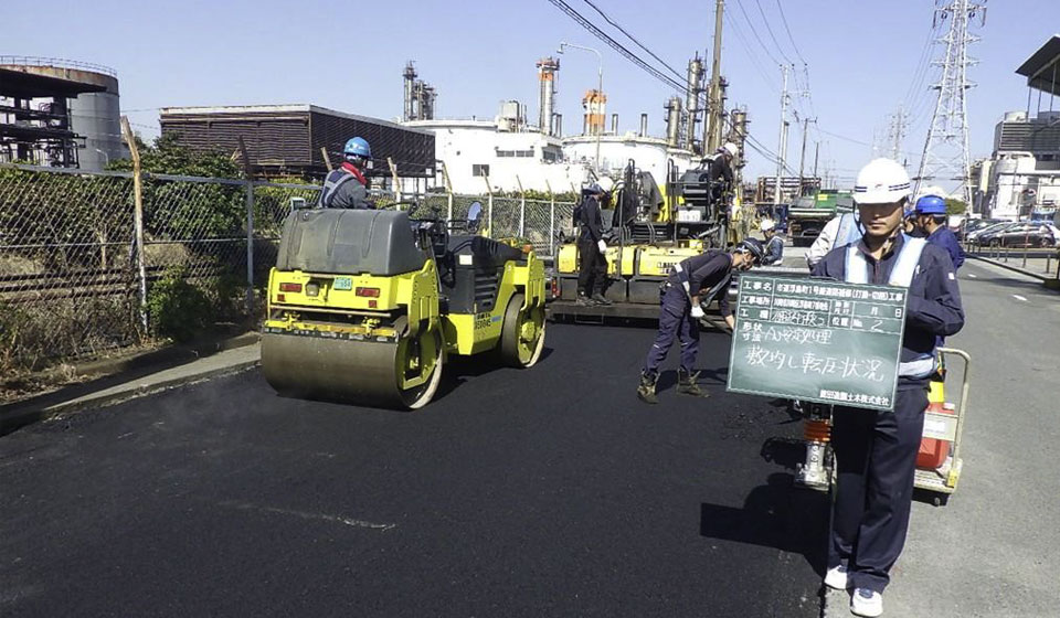 道路舗装工事